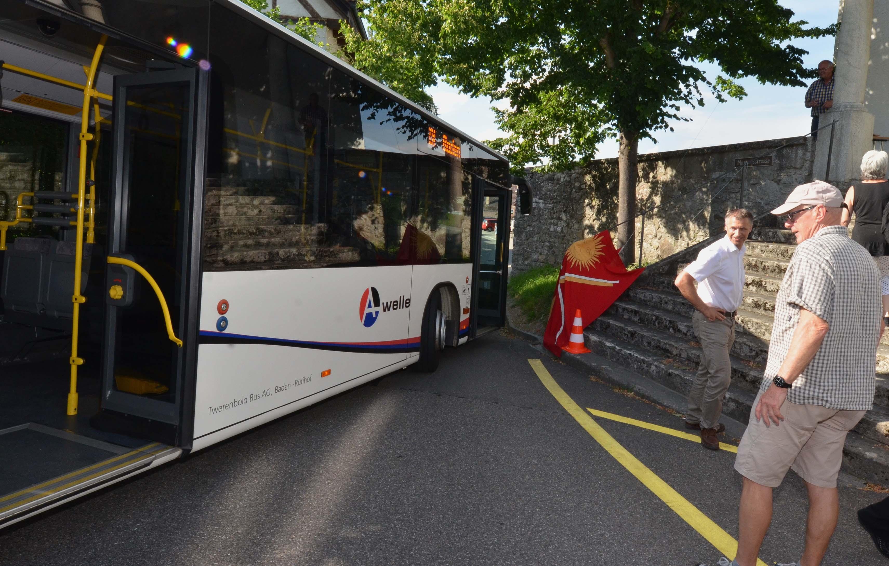 Der Extrahalt bei der Postauto-Kurve 