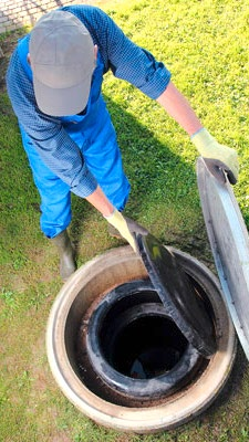 Regenwasserzisterne zur Regenwassernutzung im Garten