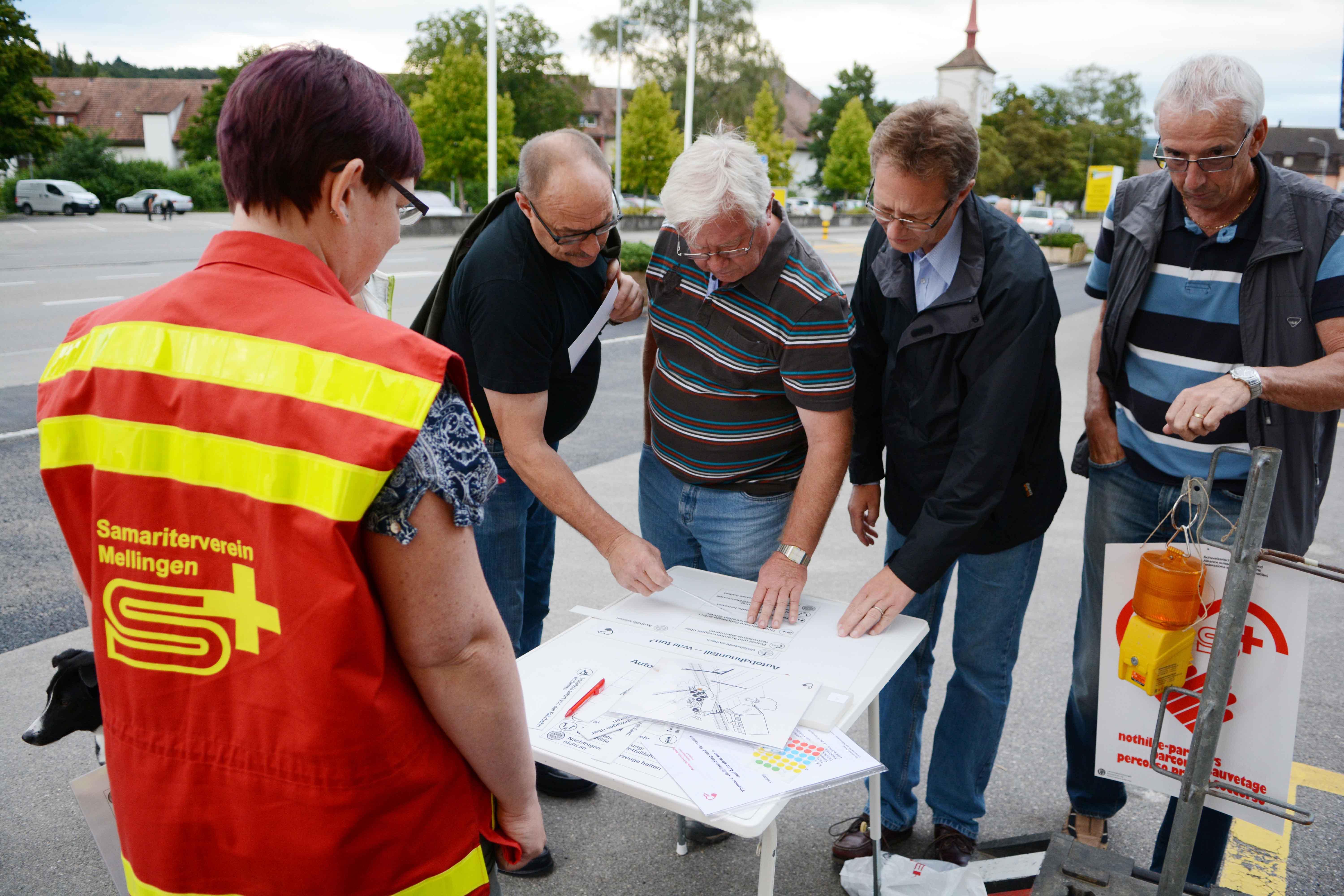 Mellingen: Rekord am Nothilfe-Parcours - Das Bild wird blockiert. – Möglicherweise durch einen aktiven Adblocker.