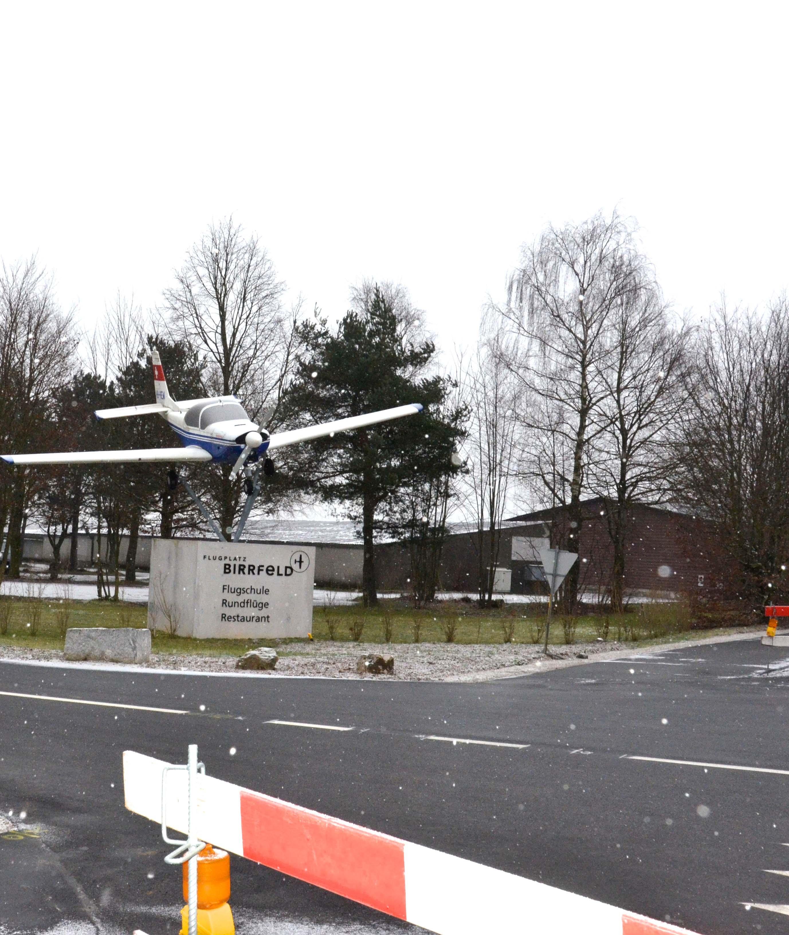 Birrhard: Neuer Radweg zum Flughafen  - Das Bild wird blockiert. – Möglicherweise durch einen aktiven Adblocker.