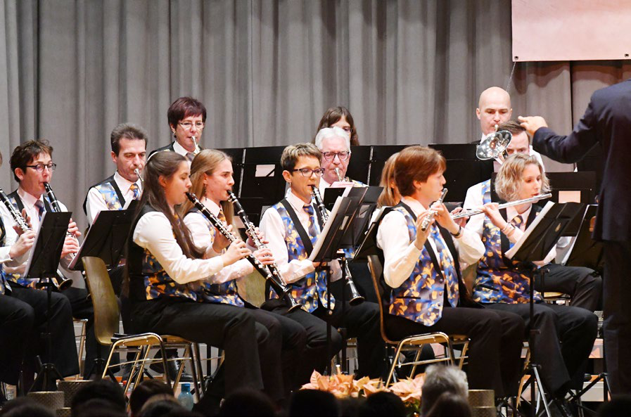 Begeisterter Applaus für den Musikverein Tägerig