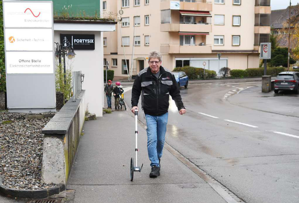 Er kämpft gegen die Strassensanierung