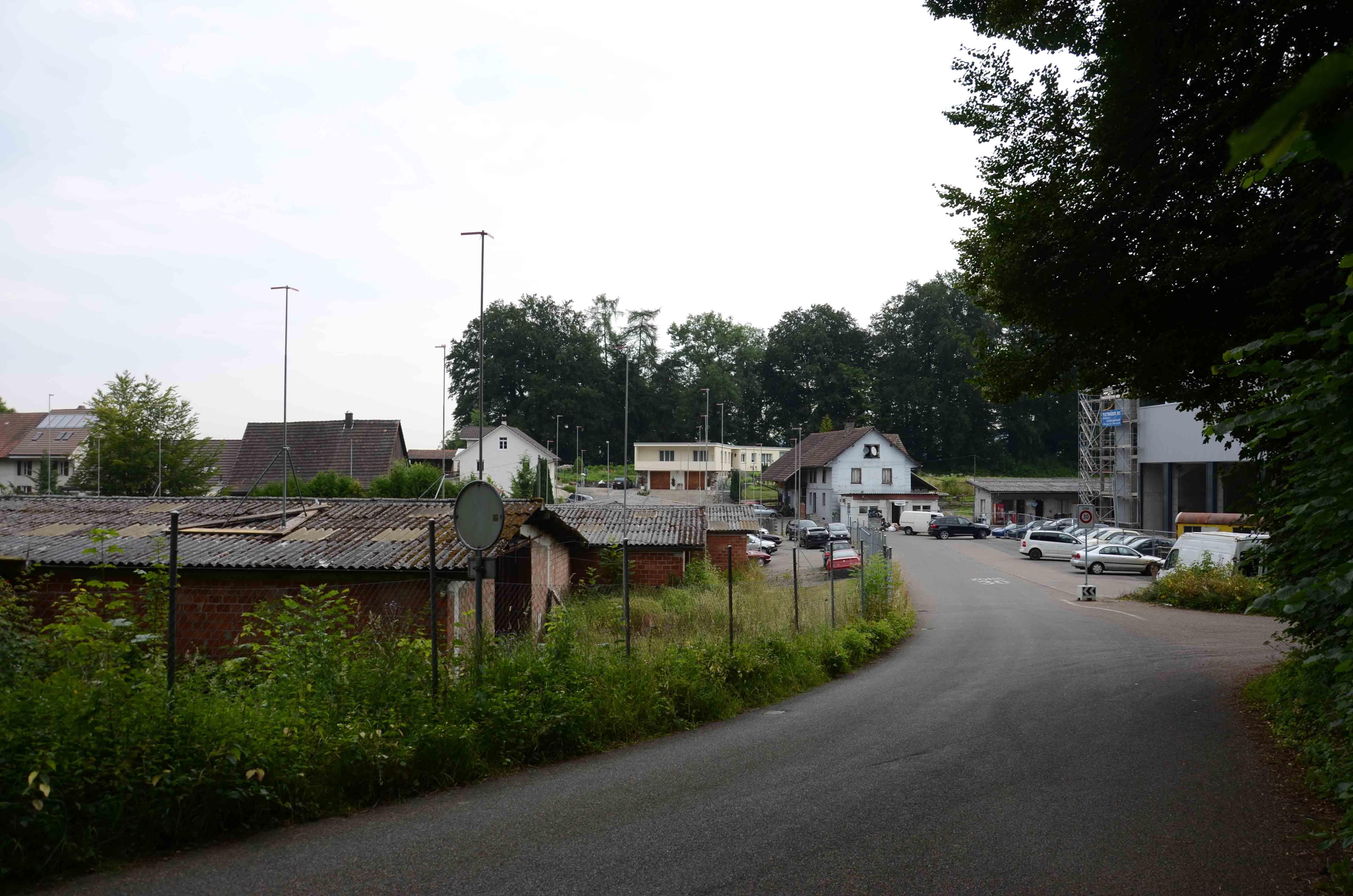 Wohlenschwil: Kein Strassenwasser mehr in Bergbach - Das Bild wird blockiert. – Möglicherweise durch einen aktiven Adblocker.
