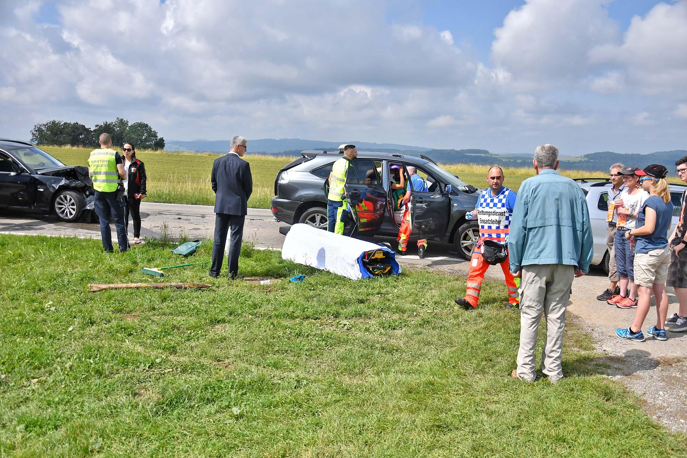 Remetschwil: Auffahrunfall beim Schützenhaus