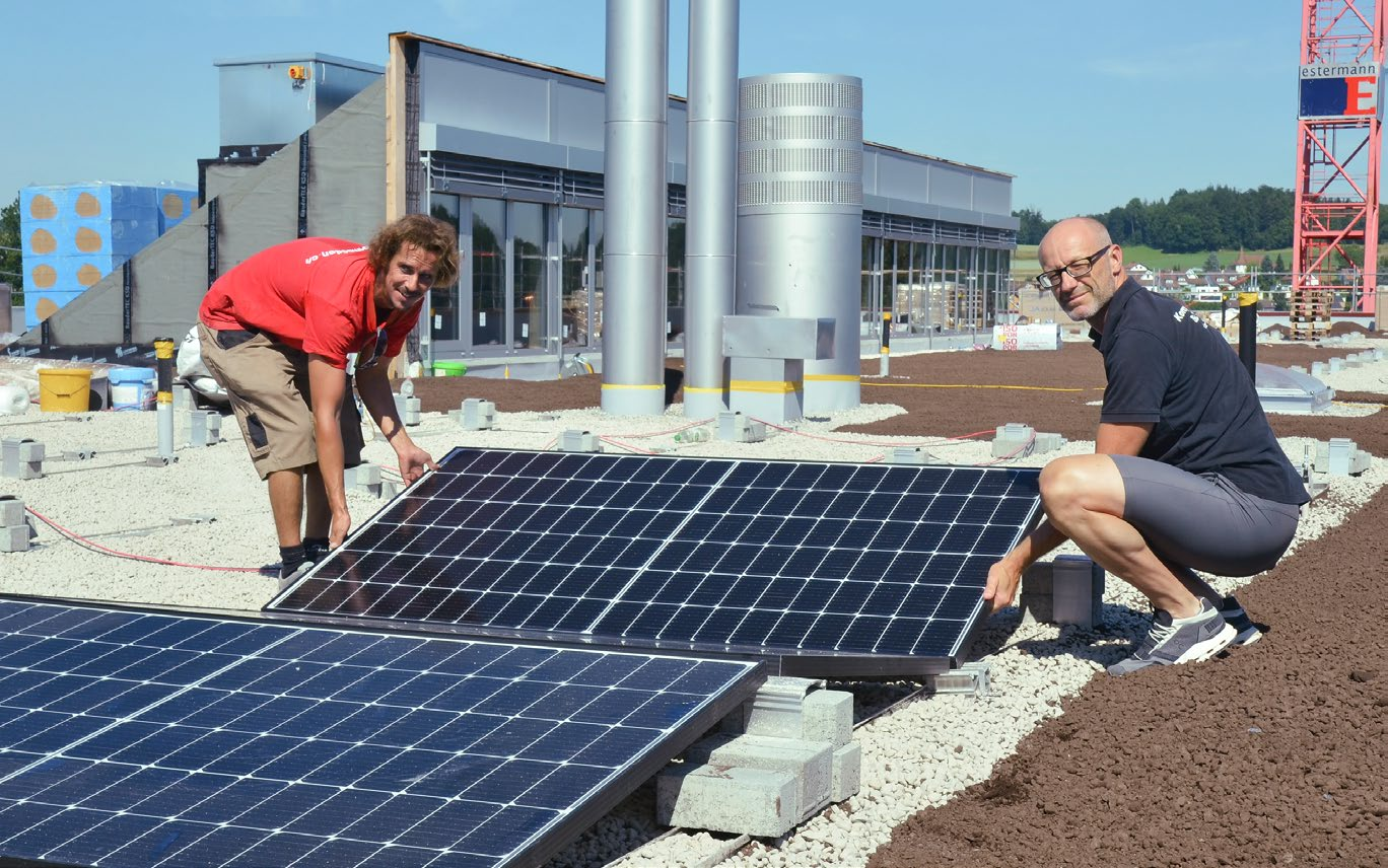 Strom aus Sonnenkraft für die Schule