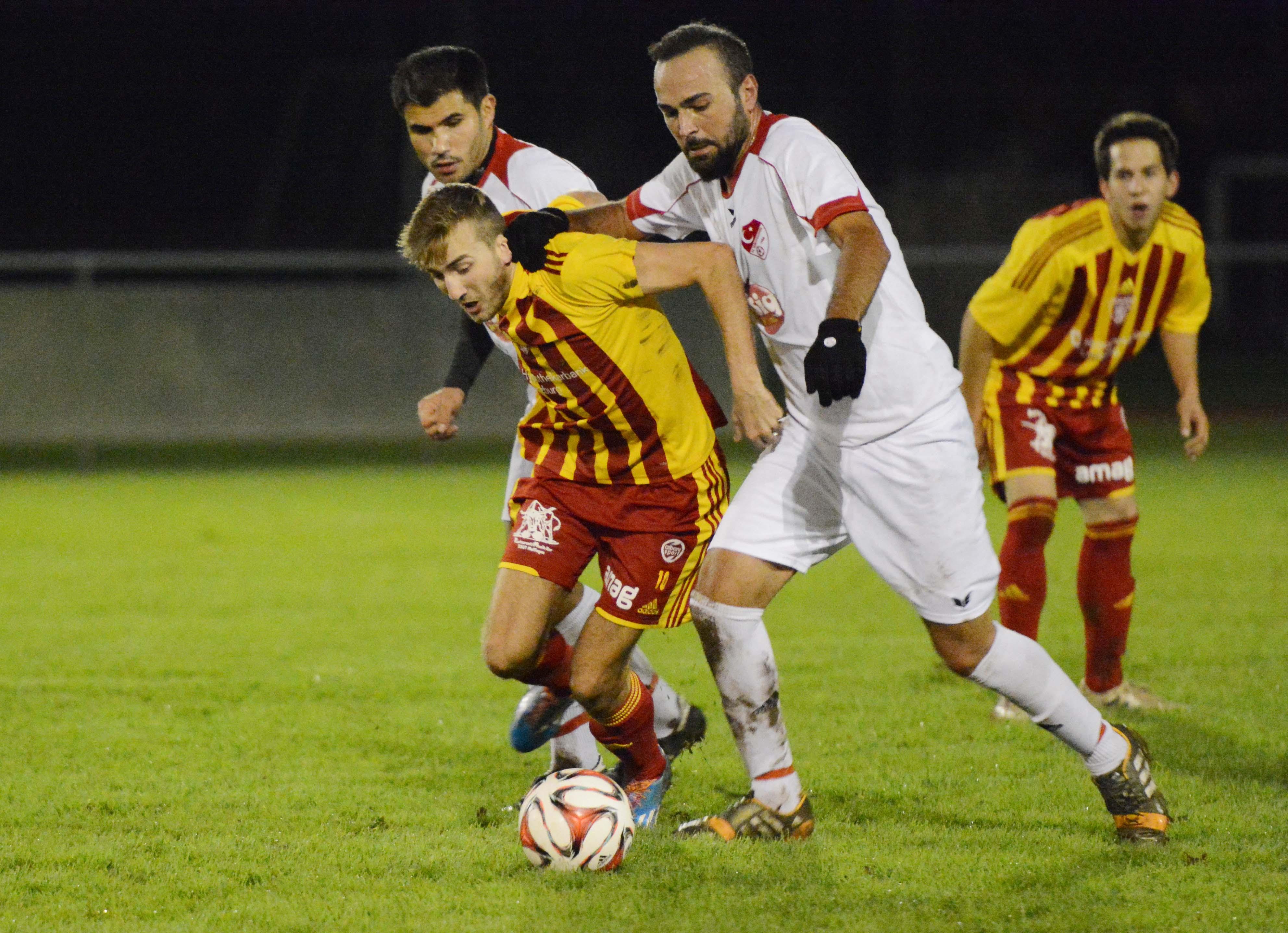 Fussball: FC Mellingen siegt im "Länderspiel"