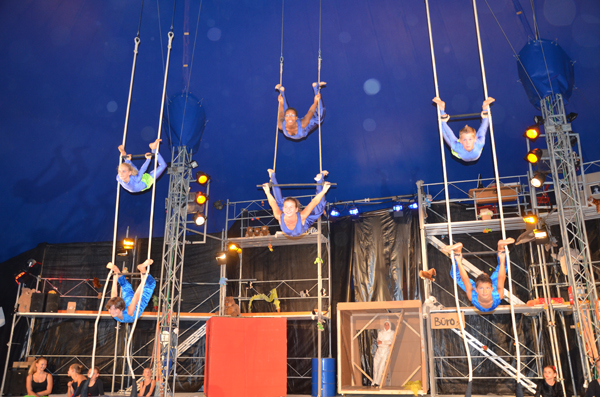Zirkus Arabas