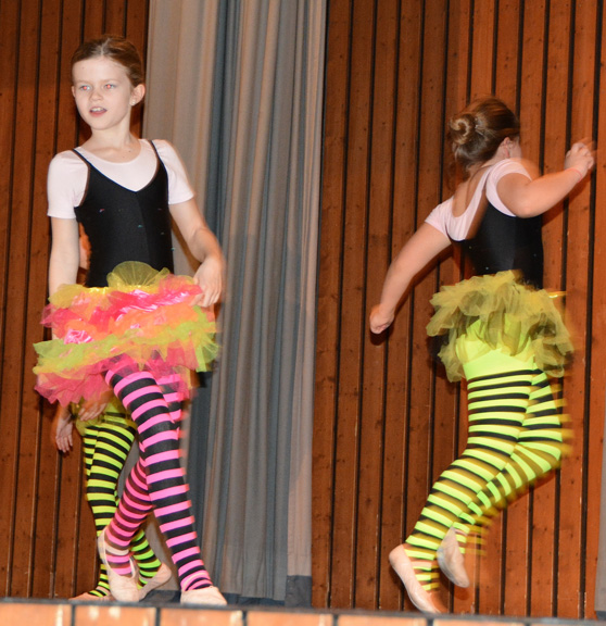Tanzaufführung der Allgemeinen Musikschule Mutschellen