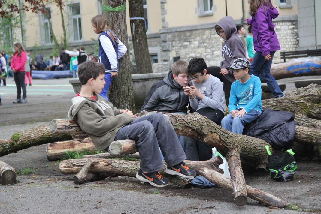 Schulcenter Halde, Einweihungsparty Pausenplatz