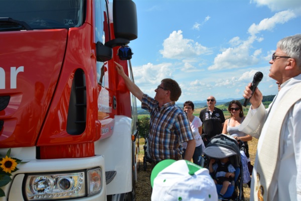 Einweihung Feuerwehrfahrzeuge