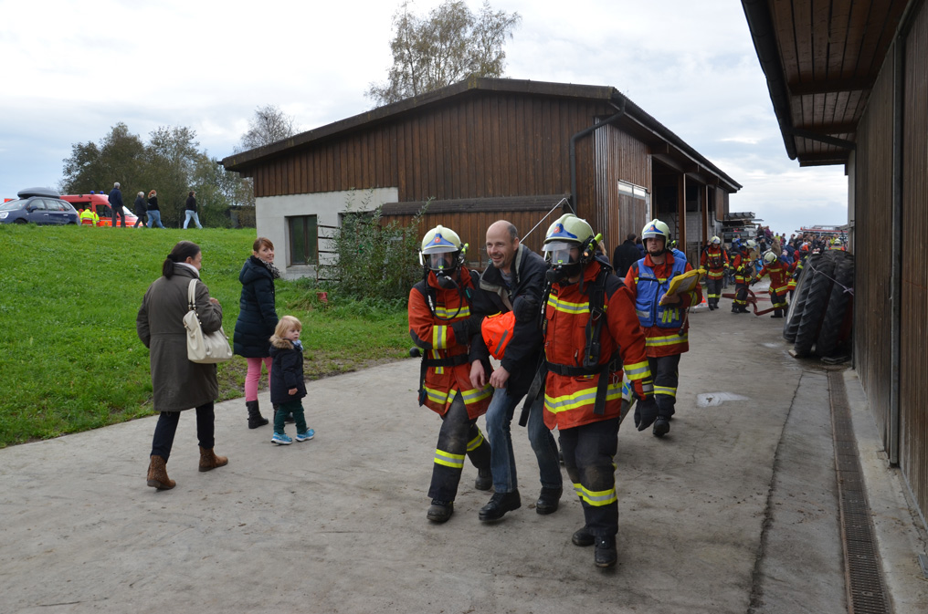 Hauptübung der Feuerwehr Mutschellen 