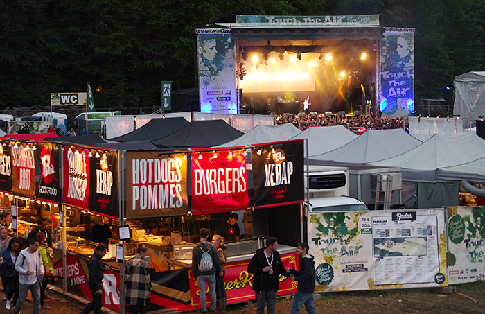 Touch the Air 2015