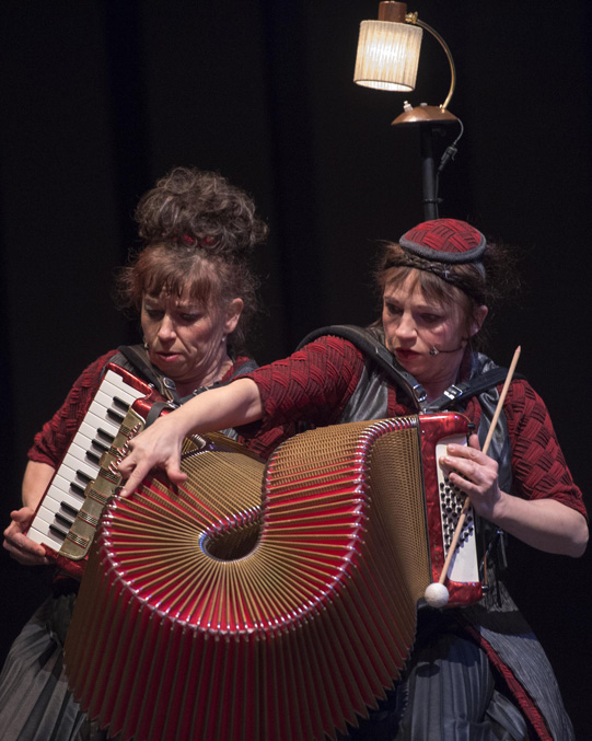 Circus Monti Premiere 2014