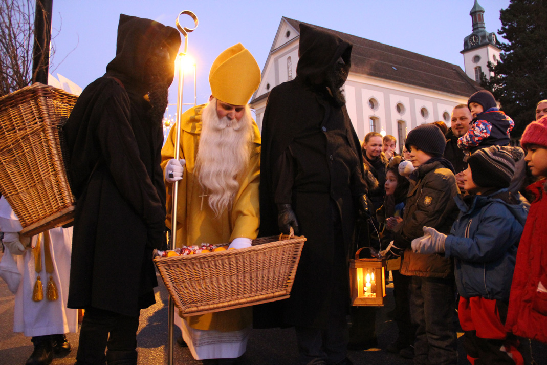 Chlausauszug Wohlen 2013