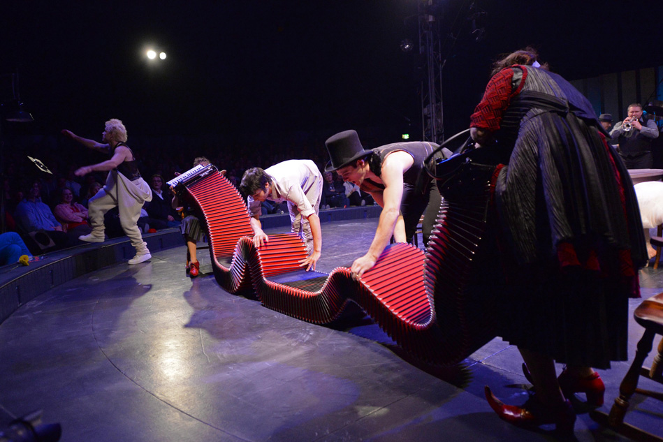 Circus Monti Premiere 2014
