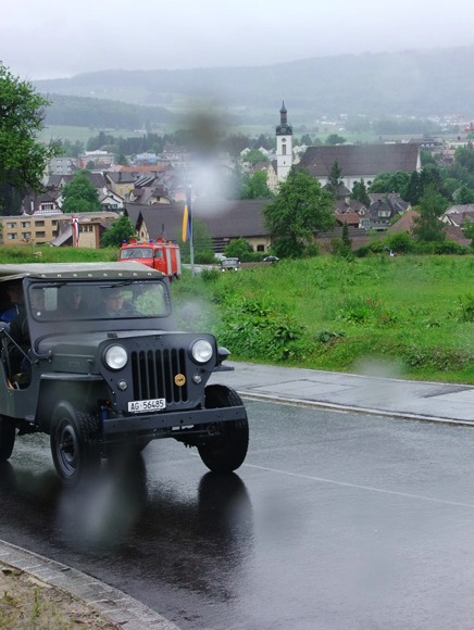 Erschliessung Rebberg: Einweihnung mit Oldtimer-Korso