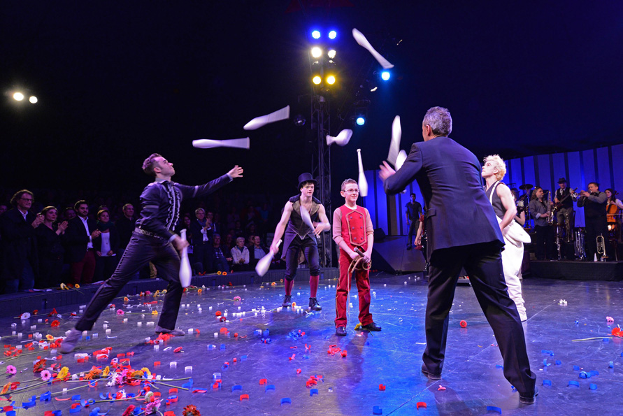 Circus Monti Premiere 2014