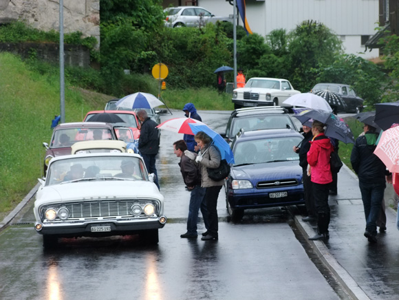 Erschliessung Rebberg: Einweihnung mit Oldtimer-Korso