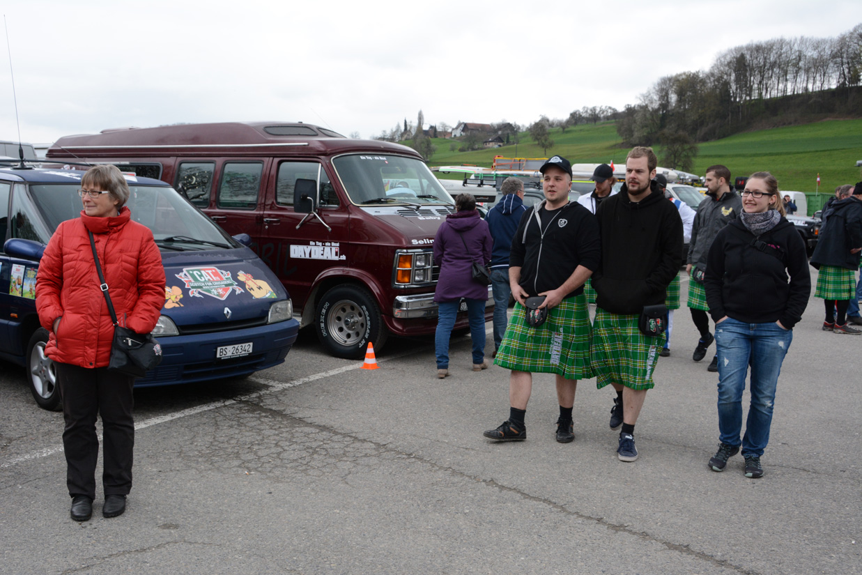 Start zur CAT Crazy Adventure Trophy