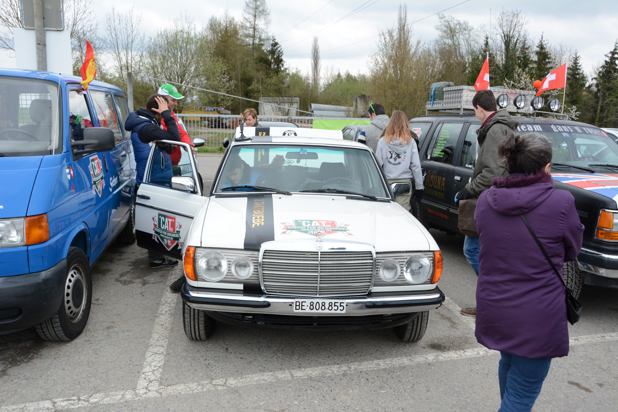Start zur CAT Crazy Adventure Trophy