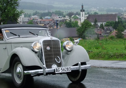 Erschliessung Rebberg: Einweihnung mit Oldtimer-Korso