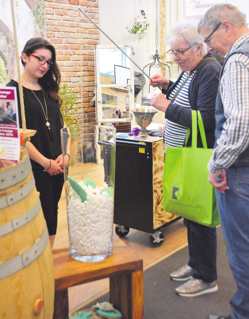 Schwinger als Teil der Ausstellung