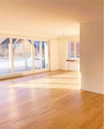 Lichtdurchflutetes Wohnzimmer. Lichtdurchflutetes Wohnzimmer.