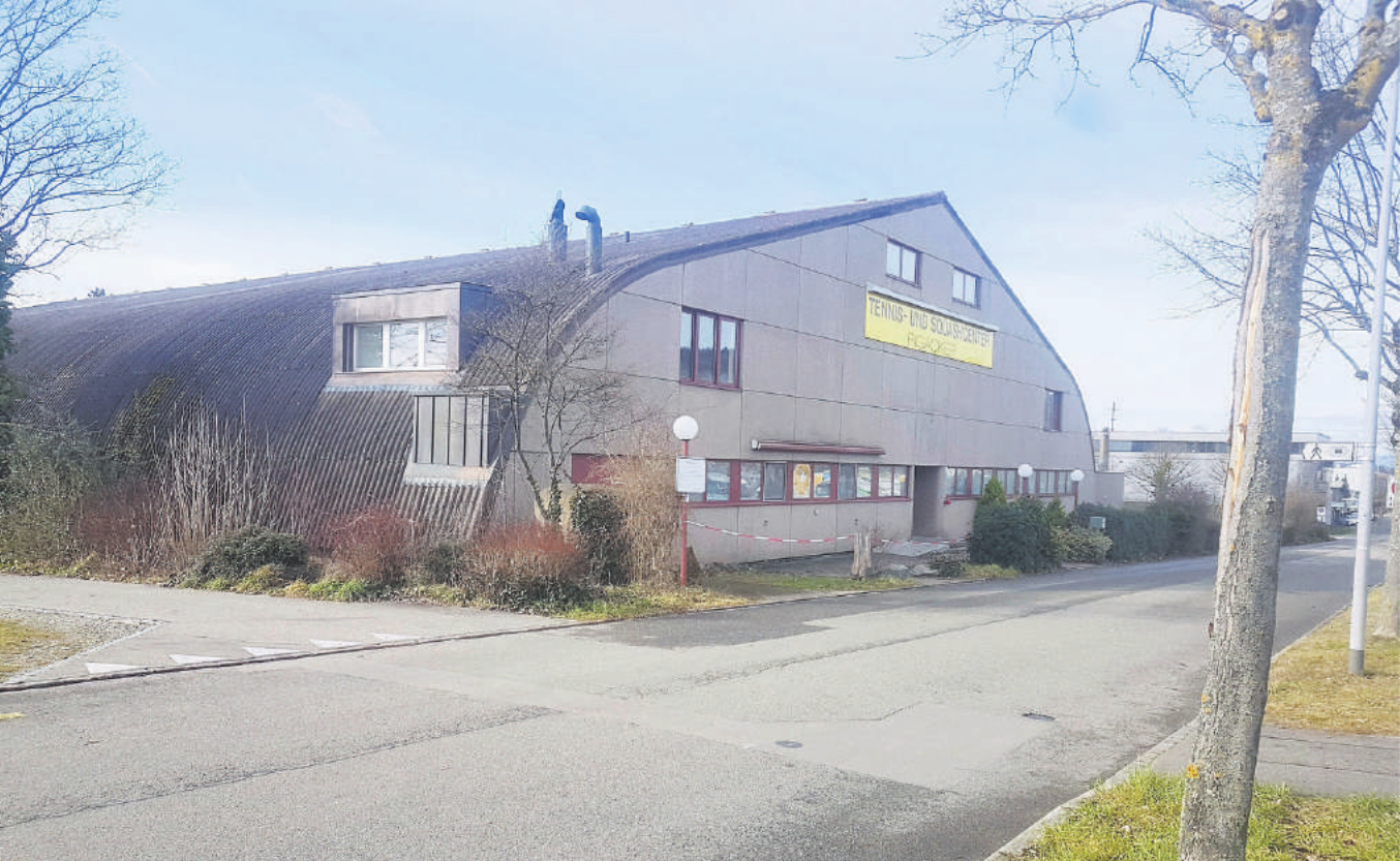 Spiel, Spass und Sport: Vor gut einem Jahr eröffnete Peter Raidt in Basel seinen ersten Trampolinpark, die Jump Factory. Die Halle ist ein grosser Erfolg. Jetzt will er in Wohlen ein ähnliches Konzept verwirklichen. Bild: zg