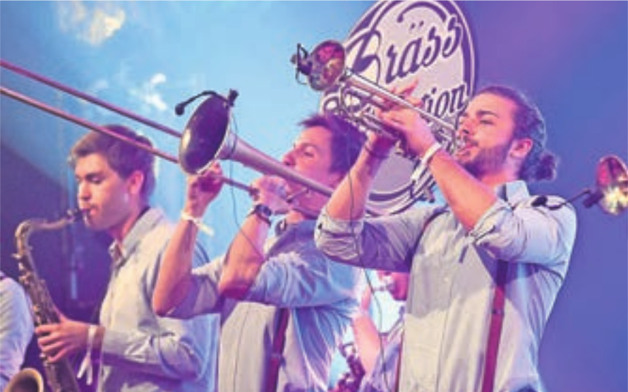 Egal, wo sie auftreten, die Jungs von «Brässkalation» sorgen überall für Stimmung. Das wird ihnen wohl auch beim Gig vor dem Schlössli gelingen. Egal, wo sie auftreten, die Jungs von «Brässkalation» sorgen überall für Stimmung. Das wird ihnen wohl auch beim Gig vor dem Schlössli gelingen.