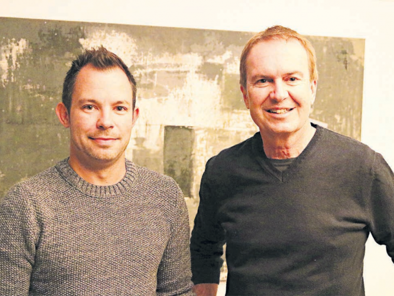 Sie wünschen sich beide, dass das Wohler Kino bald wieder offen ist: Cine-Freiamt-Besitzer Sascha Heubacher (links) und Daniel Renggli, der Präsident des Filmklubs. Bild: mnj