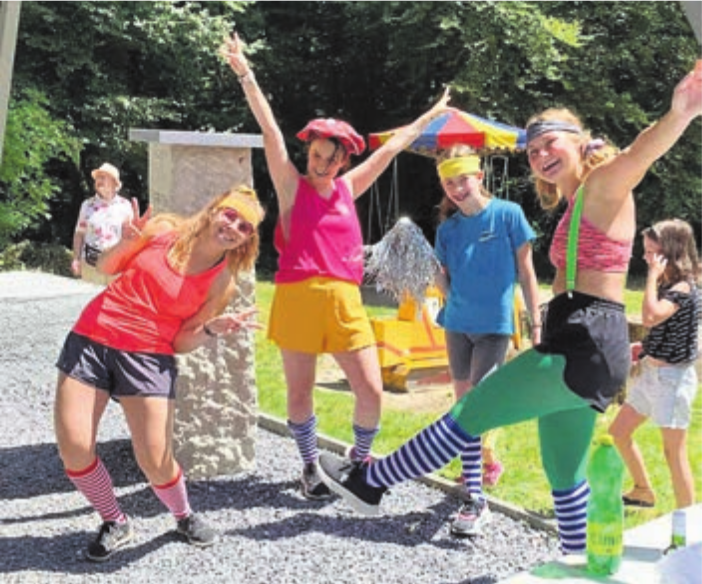 Auch dieses Quartett des DTV beteiligte sich am Turmrennen und sprintete die 170 Stufen hoch. Auch dieses Quartett des DTV beteiligte sich am Turmrennen und sprintete die 170 Stufen hoch.