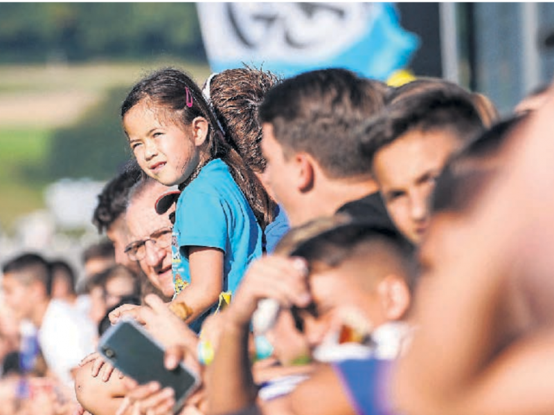 Wolkenloses Cup-Fest