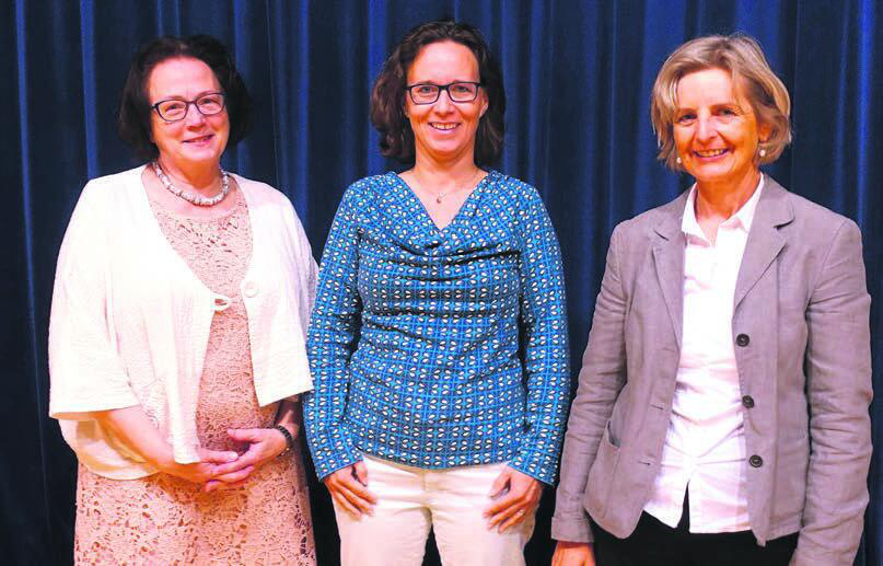 Wenn Mama nicht mehr funktioniert - Marie-Therese Keller, VASK Aargau (links), Sara Michalik-Imfeld, Psychologin, und Regula Berchtold (HotA) sprechen über Schattenkinder und ihr Leiden, das oftmals nicht gesehen wird. Sie zeigen Möglichkeiten auf, wie den betroffenen Familien geholfen werden kann. Bild: Susanne Schild